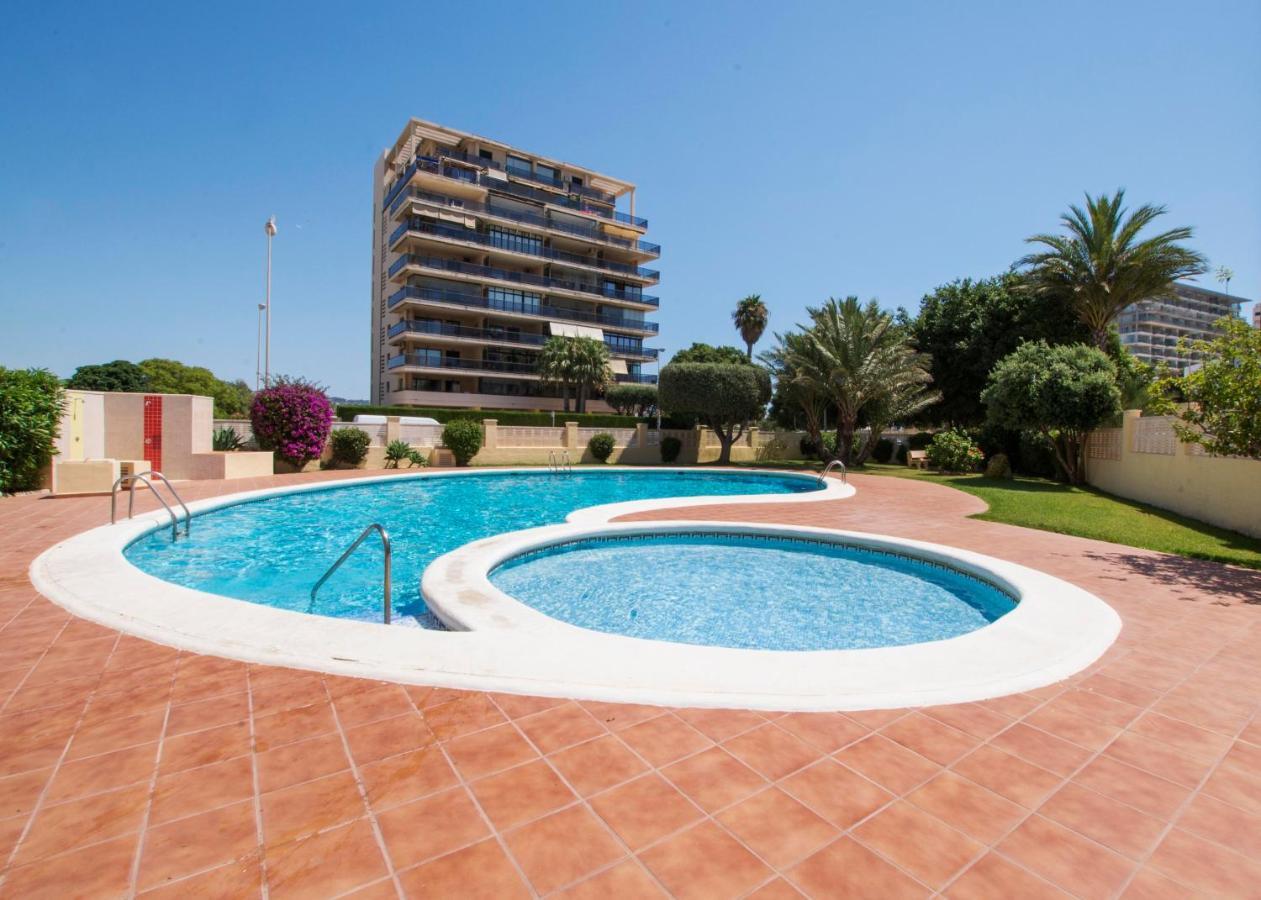 Edificio La Reina Apartment Калпе Екстериор снимка