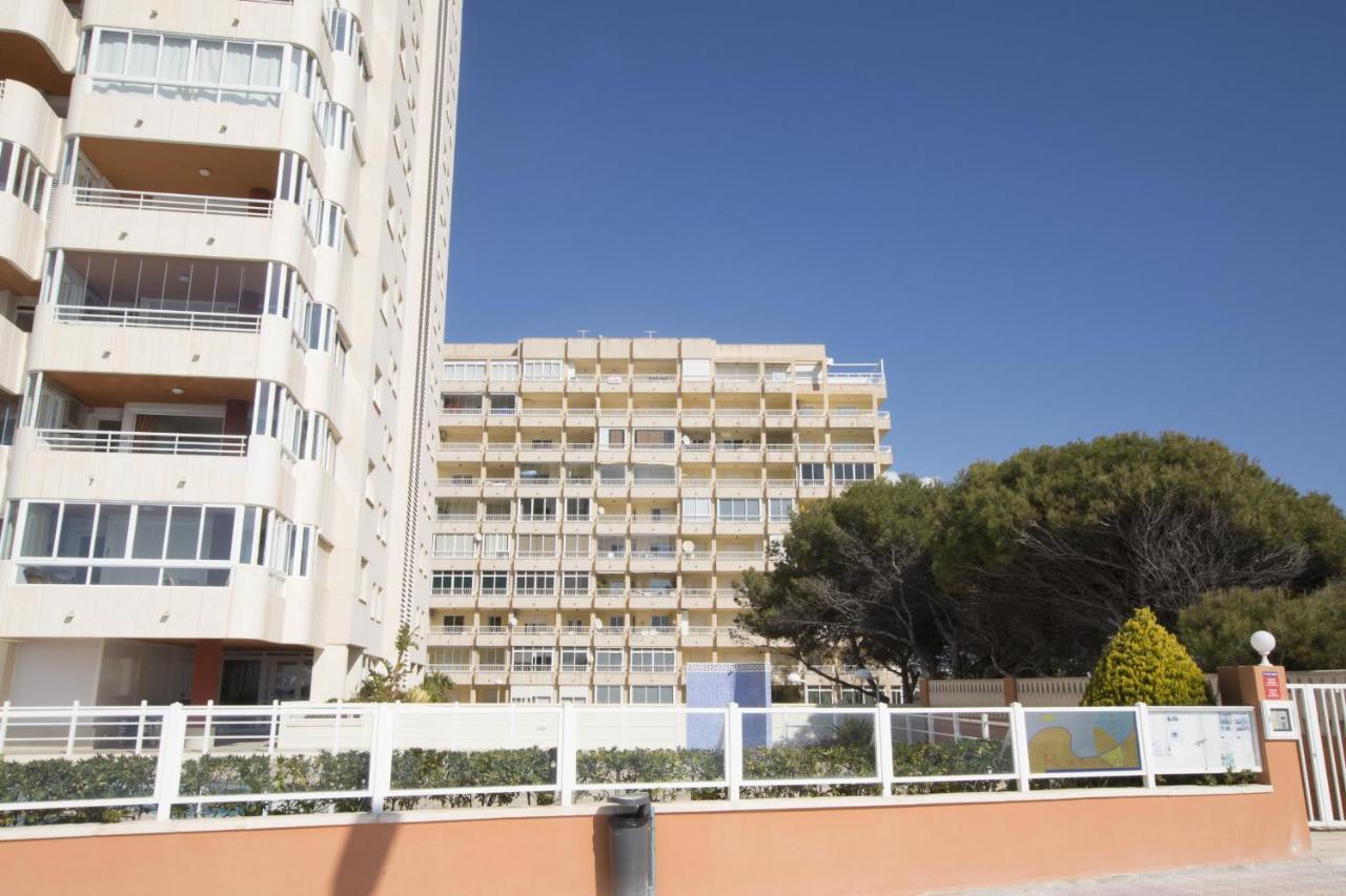 Edificio La Reina Apartment Калпе Екстериор снимка