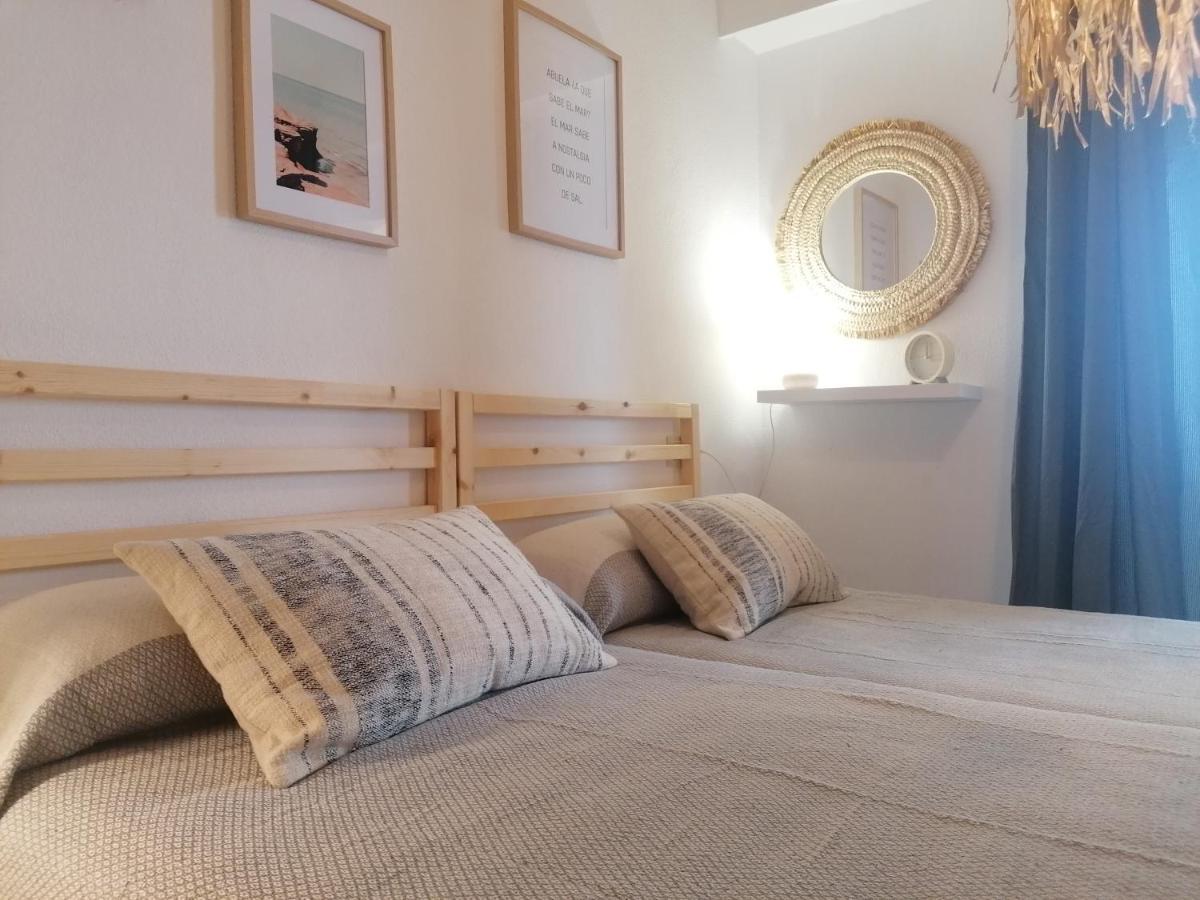 Edificio La Reina Apartment Калпе Екстериор снимка