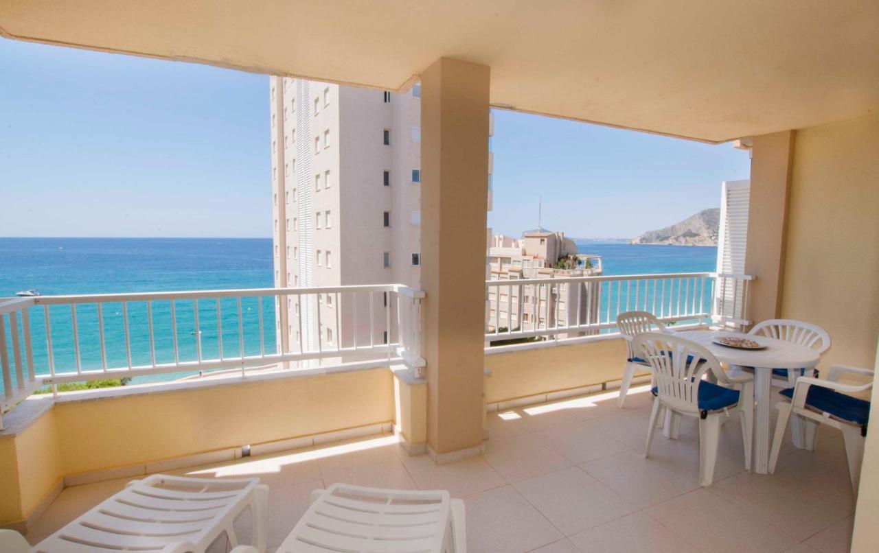 Edificio La Reina Apartment Калпе Екстериор снимка