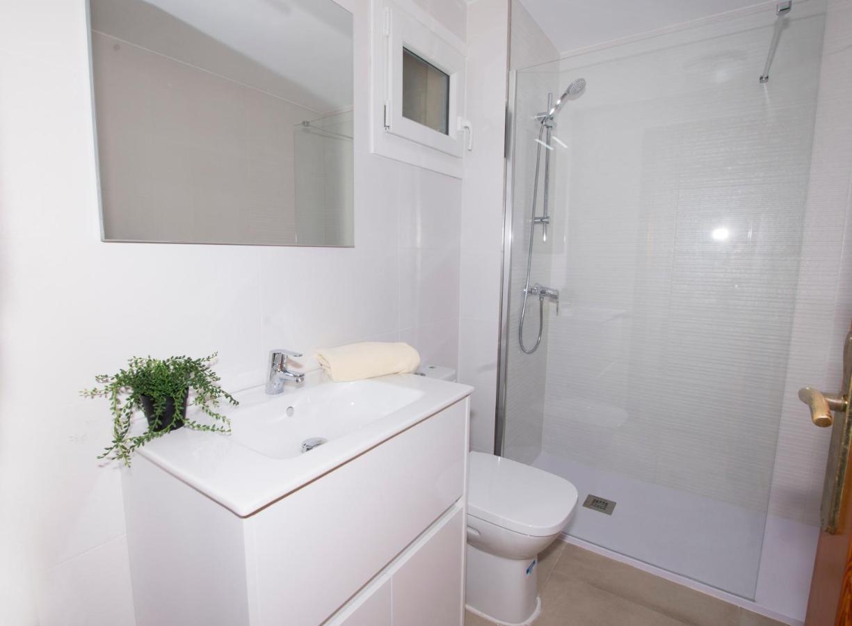 Edificio La Reina Apartment Калпе Екстериор снимка