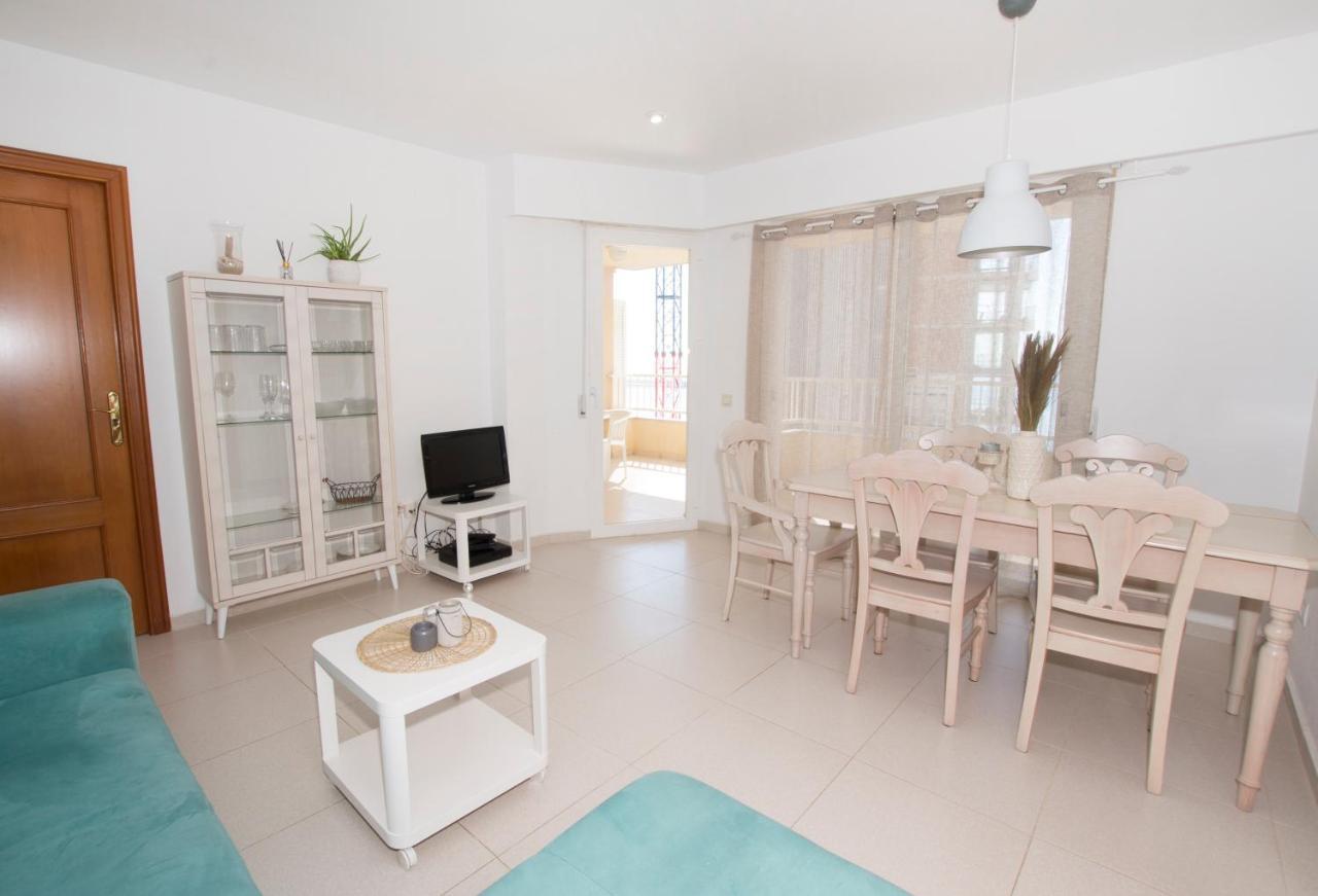 Edificio La Reina Apartment Калпе Екстериор снимка