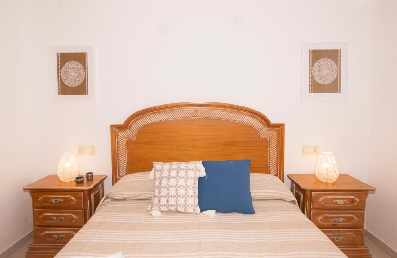 Edificio La Reina Apartment Калпе Екстериор снимка