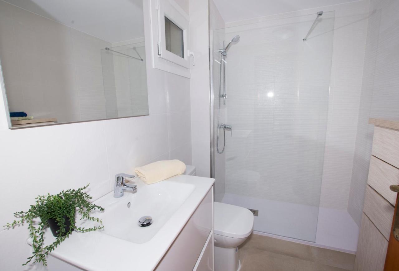 Edificio La Reina Apartment Калпе Екстериор снимка