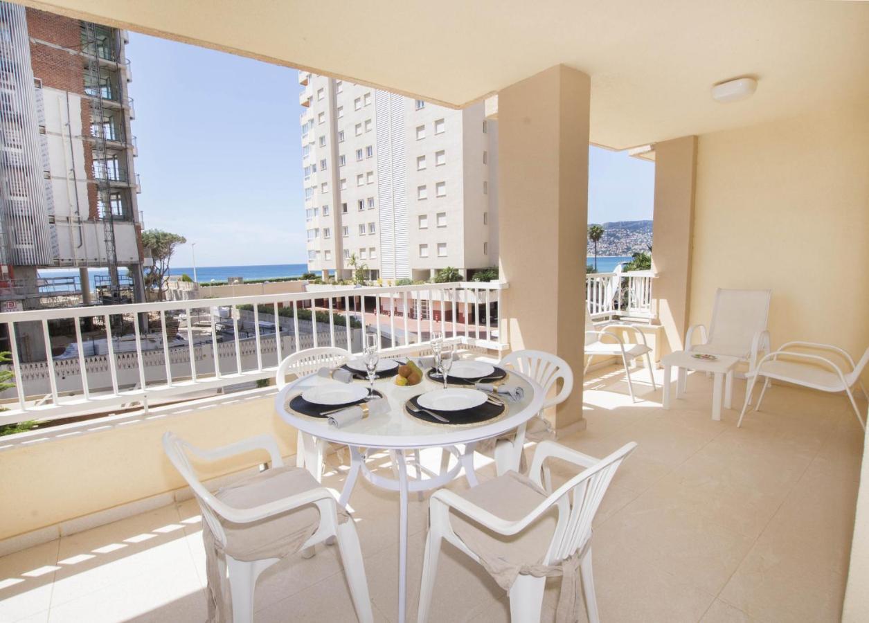 Edificio La Reina Apartment Калпе Екстериор снимка